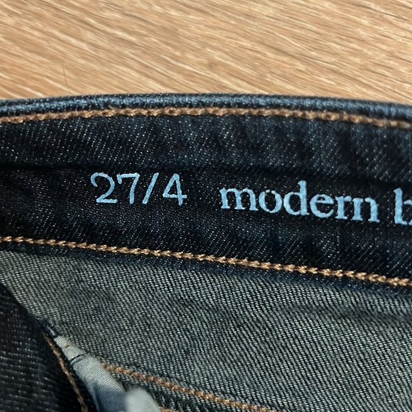 Loft- Women's Blue Jeans - Picture 7 of 8